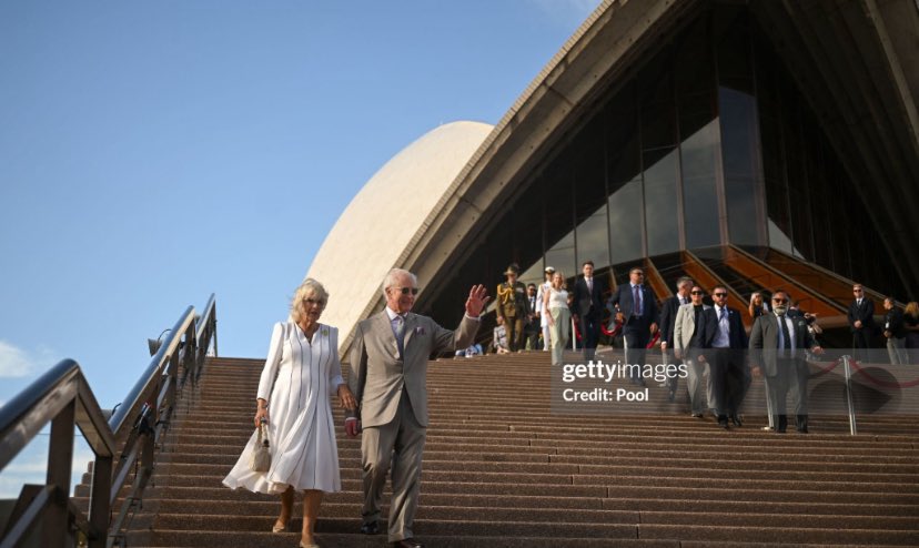 g3mmava1entin3's tweet image. This is what a successful royal visit looks like in Australia 🔥🔥🫡🫡
#KingCharlesIII 
#QueenCamilla 
#Australia