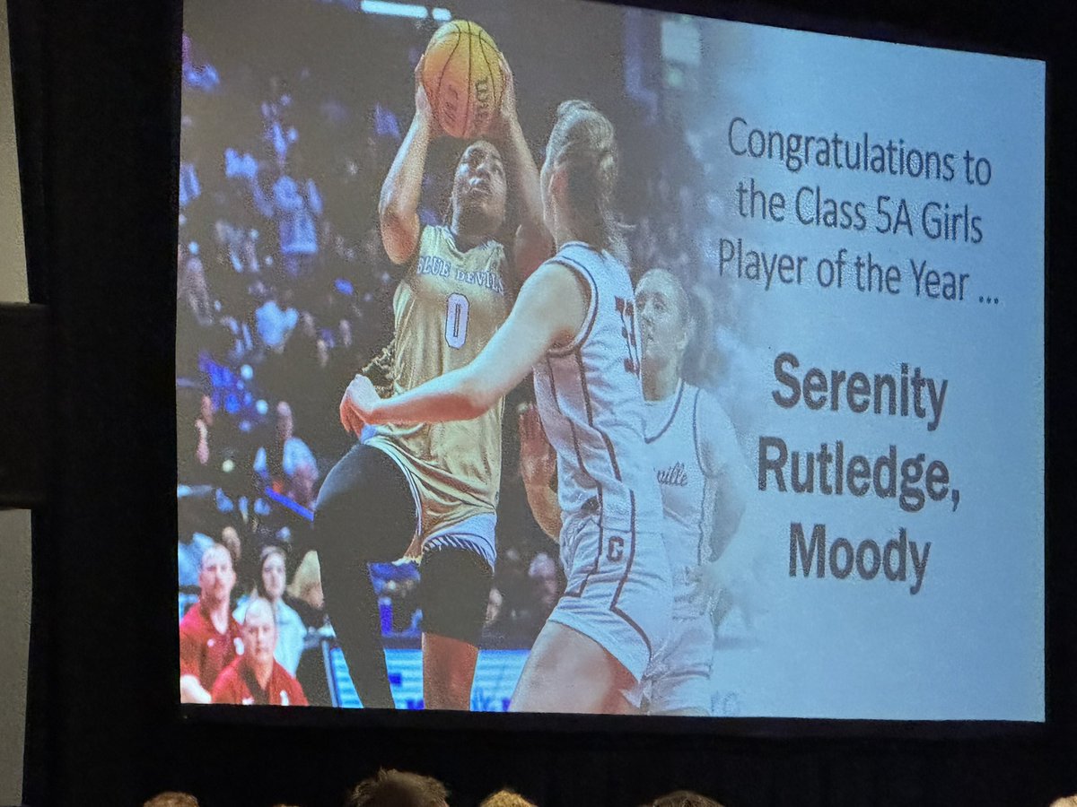 _ThomasAshworth's tweet photo. Moody’s Serenity Rutledge is the Class 5A girls basketball player of the year. https://t.co/Bn9EFG2NhD