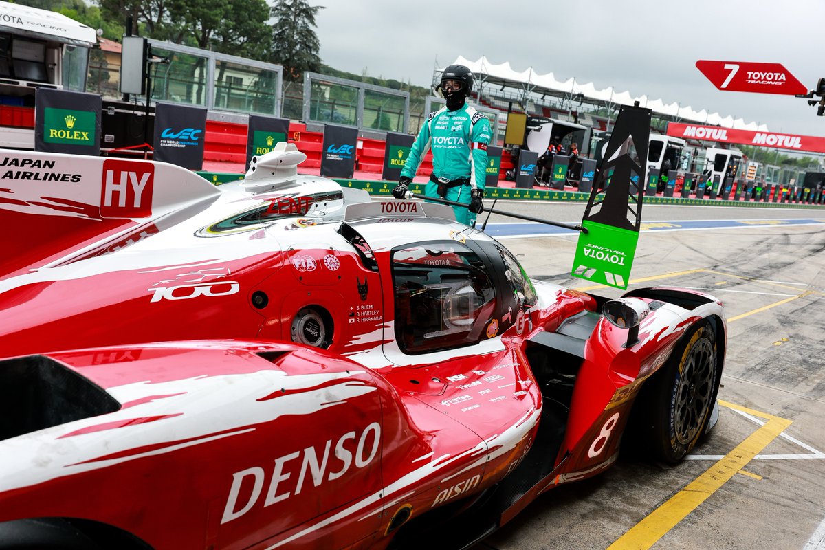 Mark_Whitelegge's tweet image. A thread of images of day 1 Prologue : #TOYOTARACING #FIAWEC #Prologue 

📸 - TOYOTA RACING