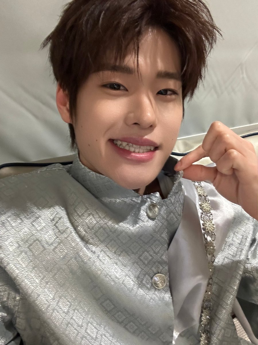 yellow cms open tweet media