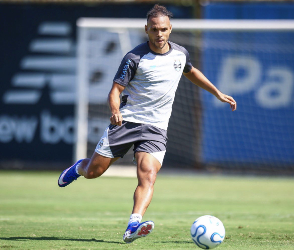 Soccer News Grêmio tweet media