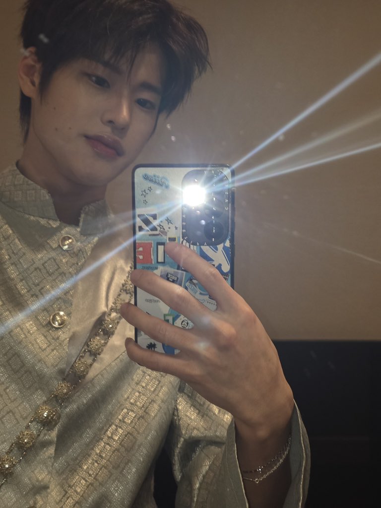 noodle lee tweet media