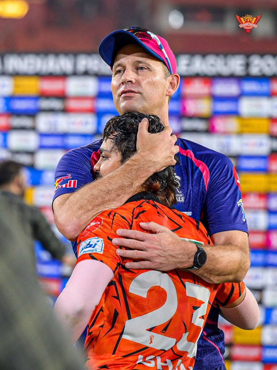 IshanFanAccount tweet media