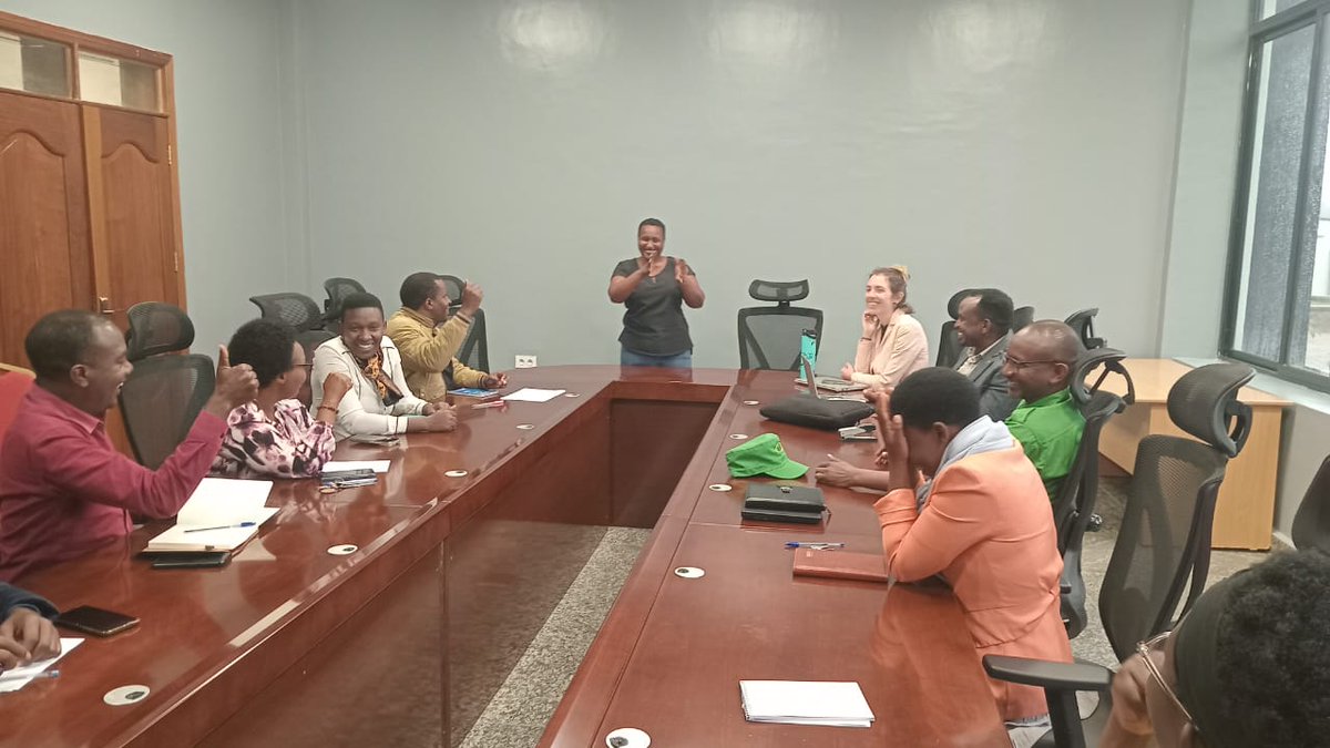 rnudeaf's tweet photo. Burera District, The official launch of Sign Language training for 25 district staff was held, aiming to improve service delivery for people with hearing and speech impairments.

 A strong step toward inclusive services!

@Inclusion @BureraDistrict https://t.co/7MkyLuSUTM