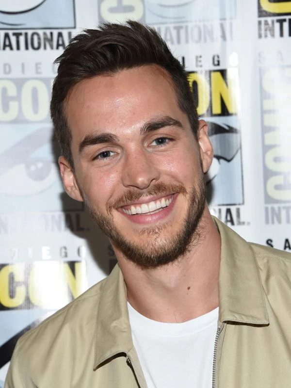 JuanC_Rdgz's tweet photo. 🎬 Happy Birthday Chris Wood 🎂🎬 
#ChrisWood #Supergirl #TheFlash #MonEl #TommyMoran #HappyBirthdayChrisWood https://t.co/yqpL89qjwo