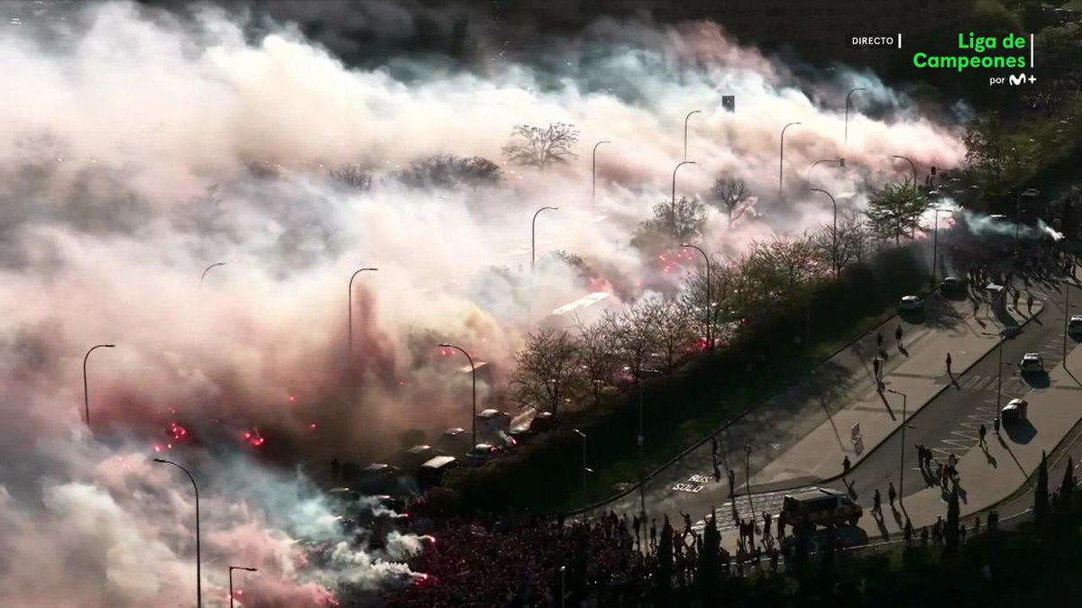 FCB World tweet media