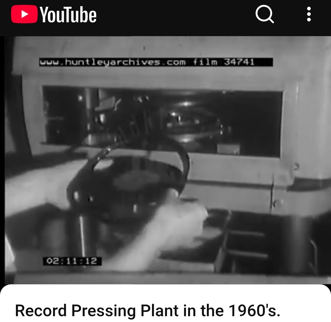 mannmadematters's tweet image. on the flip
side b_ for vinyl fans
enough breathing room
opp.s to clean up threads
wash evidence paper_trails
get act in_shape for the #list
re: lease to be complete`ed
&amp;amp; thus why the west_Don cat
•ego•ric▪︎ally has_to_b agreed
to be Pres. Trump
&amp;amp; his whirl_wind
presidency.