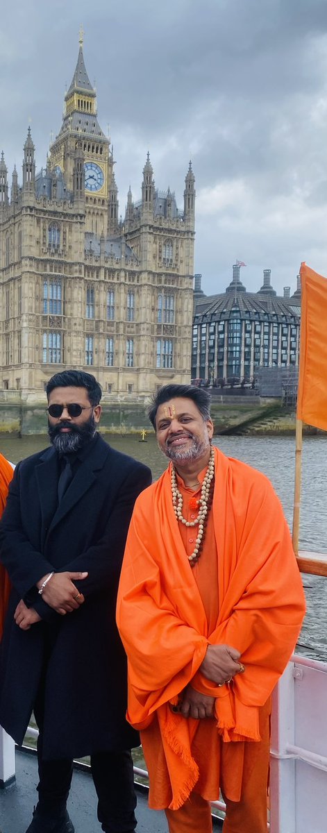 paramyogiji's tweet photo. Spent some powerful time with Dr. Ishaan Shivanand ji, We spoke about the real struggle today — restless minds &amp; lack of inner grounding. Clear intent: not just guidance, but true inner transformation.
When intentions align, a bigger sankalp begins. 
#SanatanUK #MentalWellbeing https://t.co/hZXTVPZ6aM