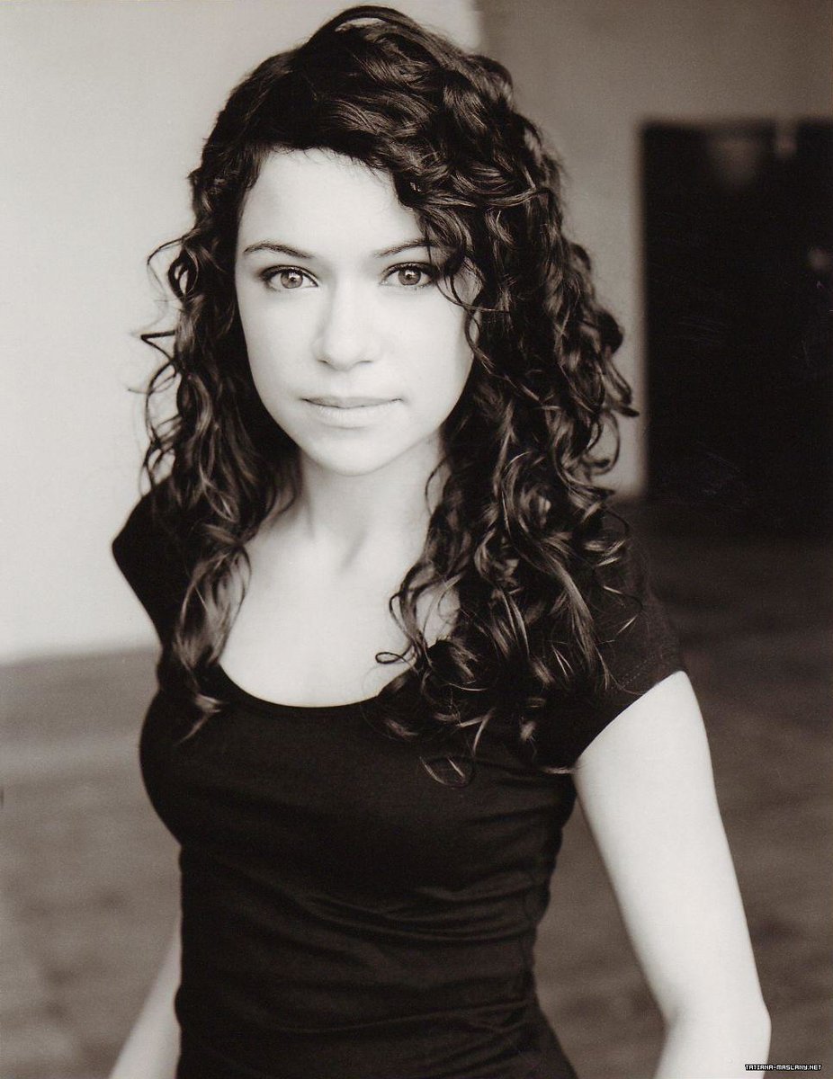 SestraHulk's tweet photo. Day 1136 of posting pictures of Tatiana Maslany https://t.co/I3djOkLlPy