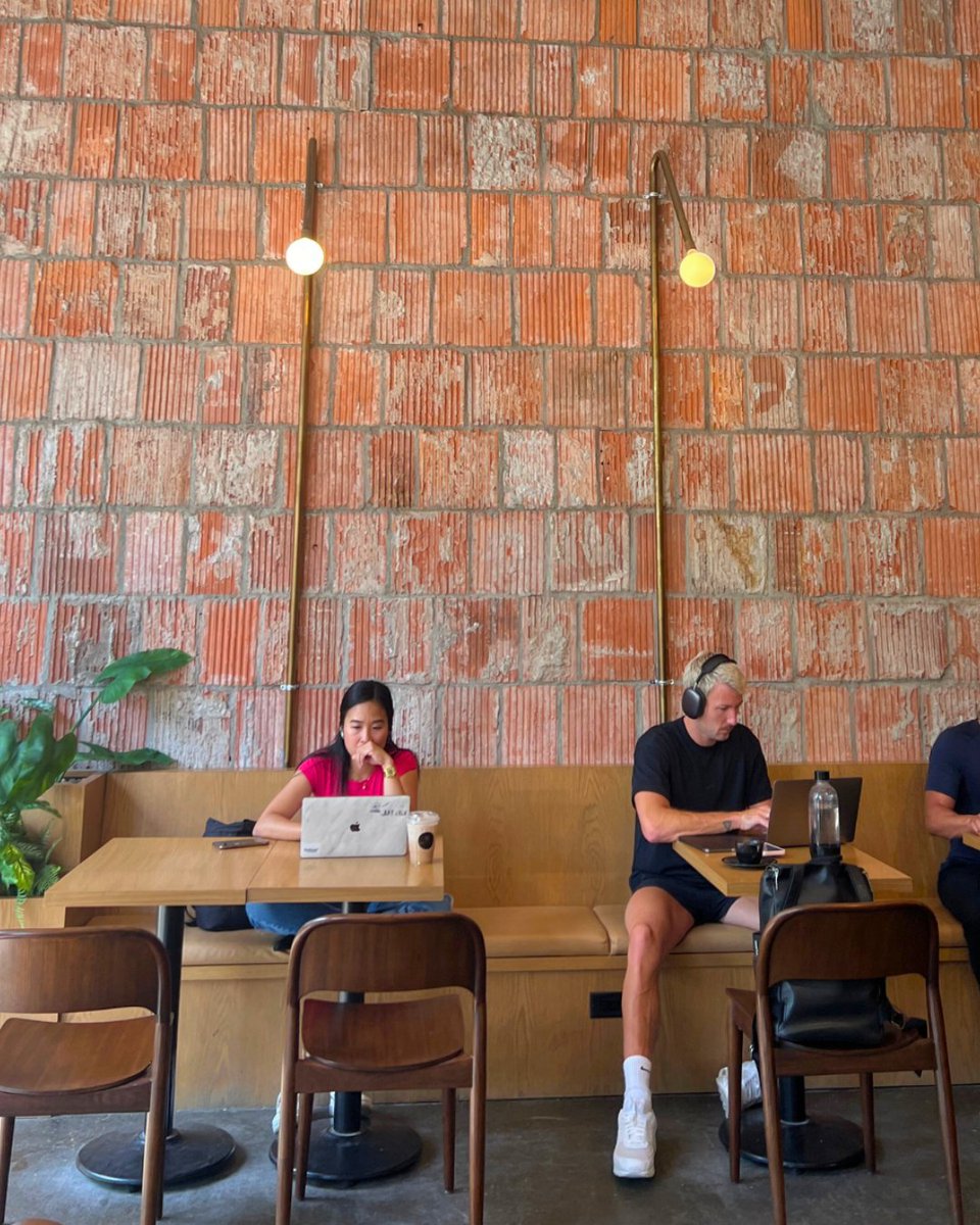 vicparkyyc's tweet photo. Slow mornings and sunny afternoons just hit better at Deville Coffee in The District at Beltline. Patio season is almost here.
#vicparkyyc #exploredowntownyyc #yyccoffee #yycsummer #supportlocalyyc https://t.co/ELJNGJzsdc