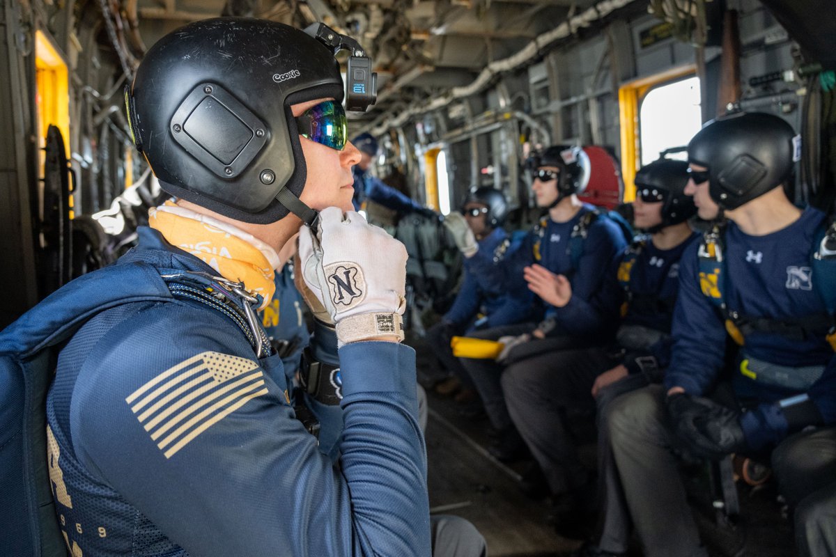 U.S. Naval Academy tweet media