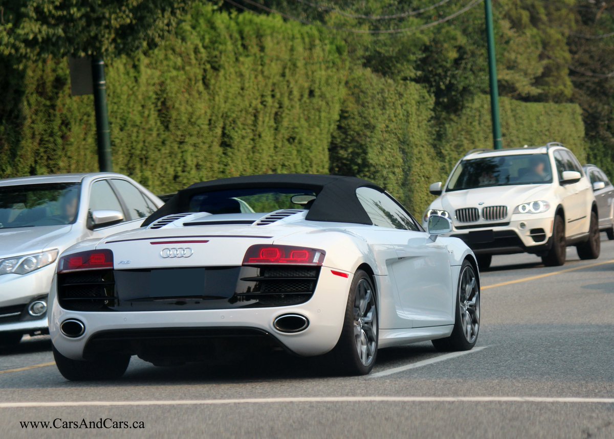 carsandcars_ca's tweet image. Audi R8

 #Audi #GermanCar 
 audi.carsblitz.com