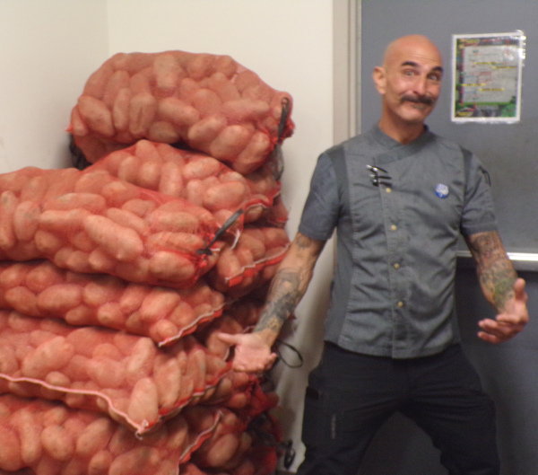 Life's Kitchen tweet media