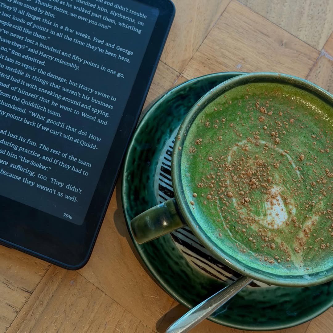 AngelInTheRightSideUp tweet media