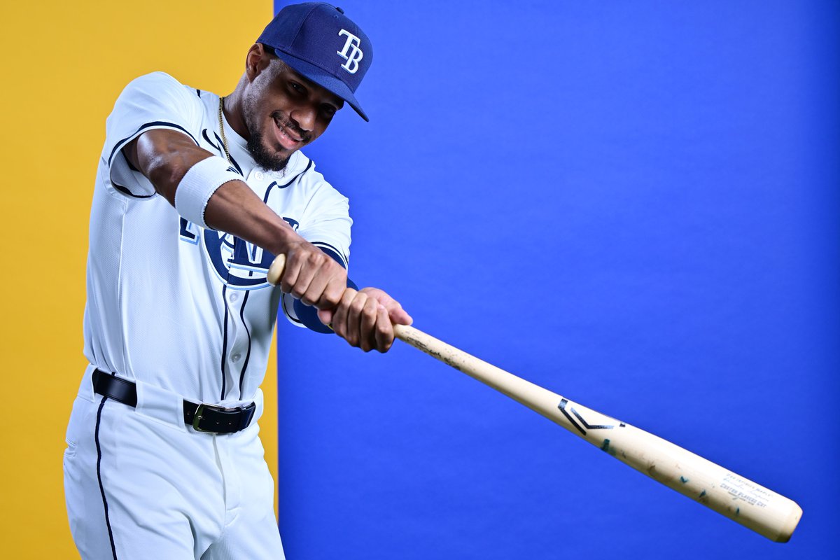 95.7 WDAE & AM620 tweet media