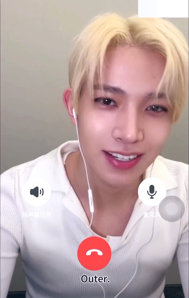 evxndiary's tweet image. seeing him again truly made 
my whole day , my angel 🪽 🎼

HEEVERLASTING LOVE FOR EVAN
#WithEvanInEveryWay
#모든순간_에반과_함께
#EVAN #에반