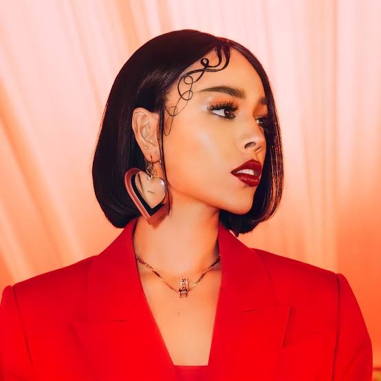 dannanoticias's tweet image. "La luna y tú el sol, volvieron a encontrarse."

DANNA para AGAIN. 🌙☀️
🪞✨