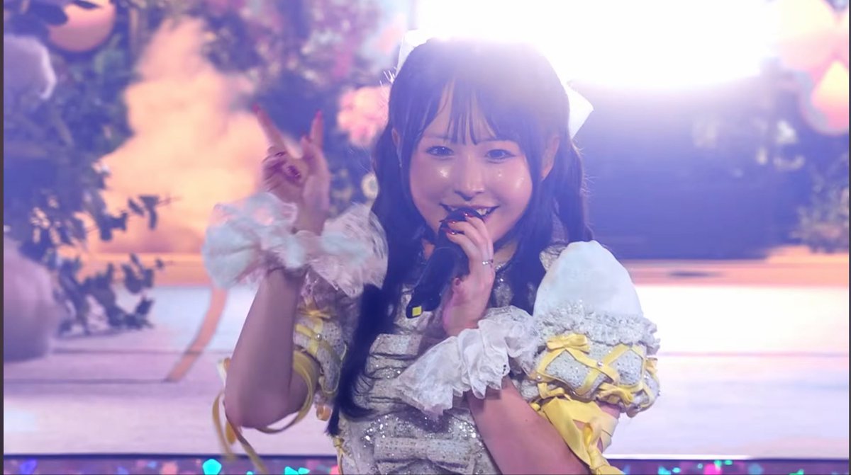 炭 酸 水 💛 tweet media