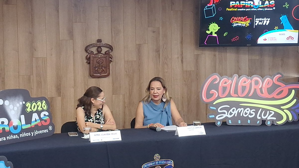 Informe24GDL's tweet photo. Este martes se presenta la imagen 2026 de @papirolasgdl en las instalaciones de la rectoria de la @udg_oficial bajo el lema "Colores, Somos Luz", concepto que surge del sistema RGB de colores y su combinación.
#papirolas #udg https://t.co/9zdBjgczTZ