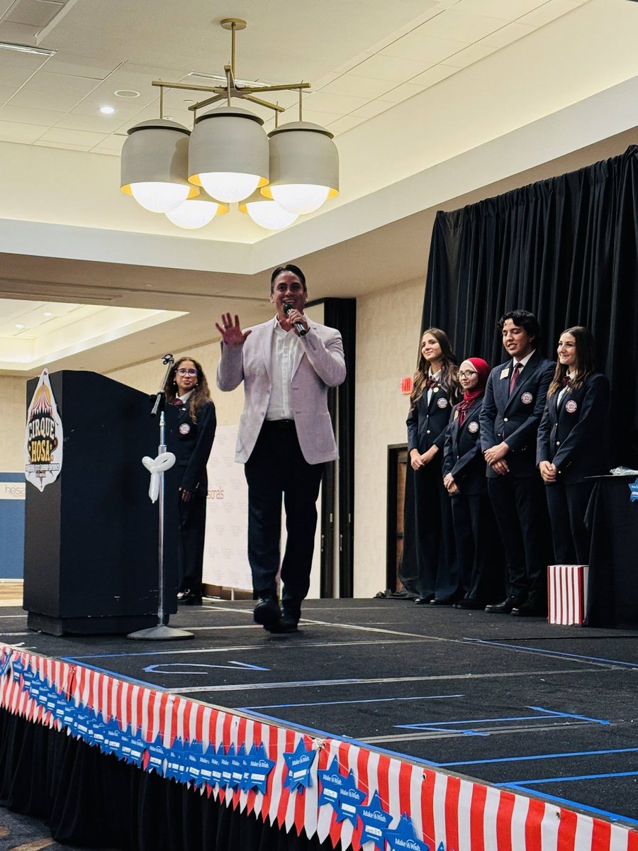 LtGovMorales's tweet image. The 50th annual @NMHOSA Conference was a great weekend of celebration. #NMHOSA promotes leadership &amp;amp; technical health occupation skills via motivational programs &amp;amp; recognition opportunities, key to Health Science Education. Thanks to volunteers, sponsors &amp;amp; educators. #IAMNMCTSO