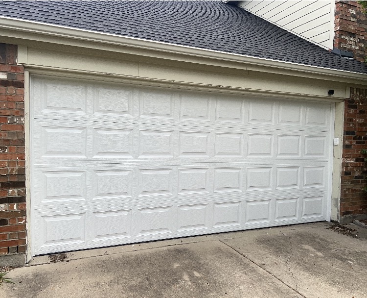 DoorDavis8344's tweet image. We were contacted by our suppliers about a price increase coming ASAP. Call Davis Door Service Before prices increase on April 17, Call us today @ 817-880-5103 #GarageDoorUpgrade #BestDeal