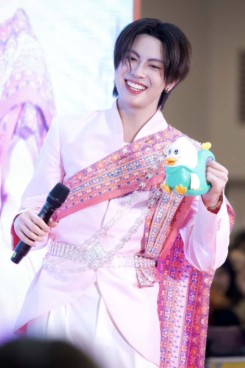 ᴬᴾᴵᴵ 💐 tweet media