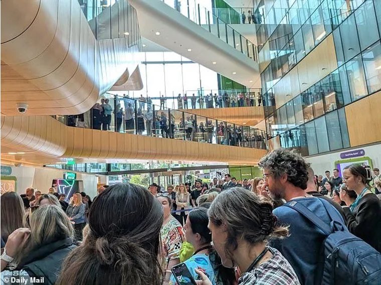 Queens R. Made tweet media