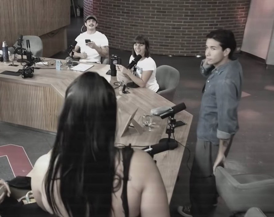 sol yamila 🎆 tweet media