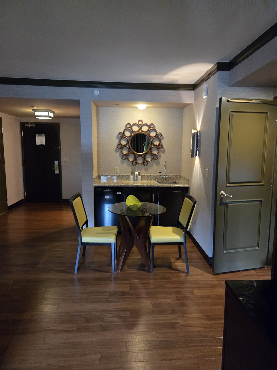 Succubi⸸ch 🩷 tweet media