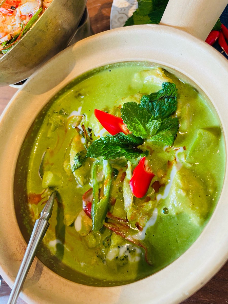 Александр Костенко tweet media