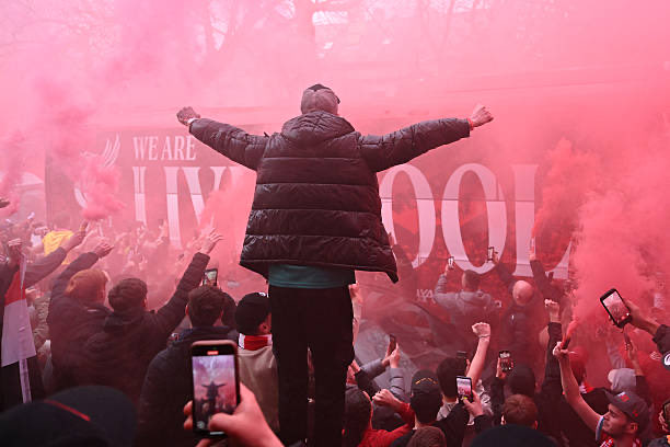 الأنفيلد الآن: "ممنوع التنفس" إلا بروح الريمونتادا! #ليفربول_باريس 