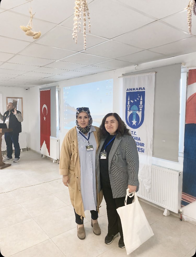 ay_nurtabak's tweet photo. @abb_kirsal
@ankarabbld
#bakap
0rganik tarim 2. Gununde yine cok sey ögrendik https://t.co/6giX7cSw2A
