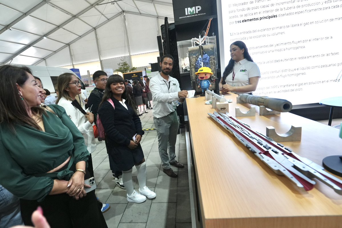 Luz Elena González Escobar tweet media