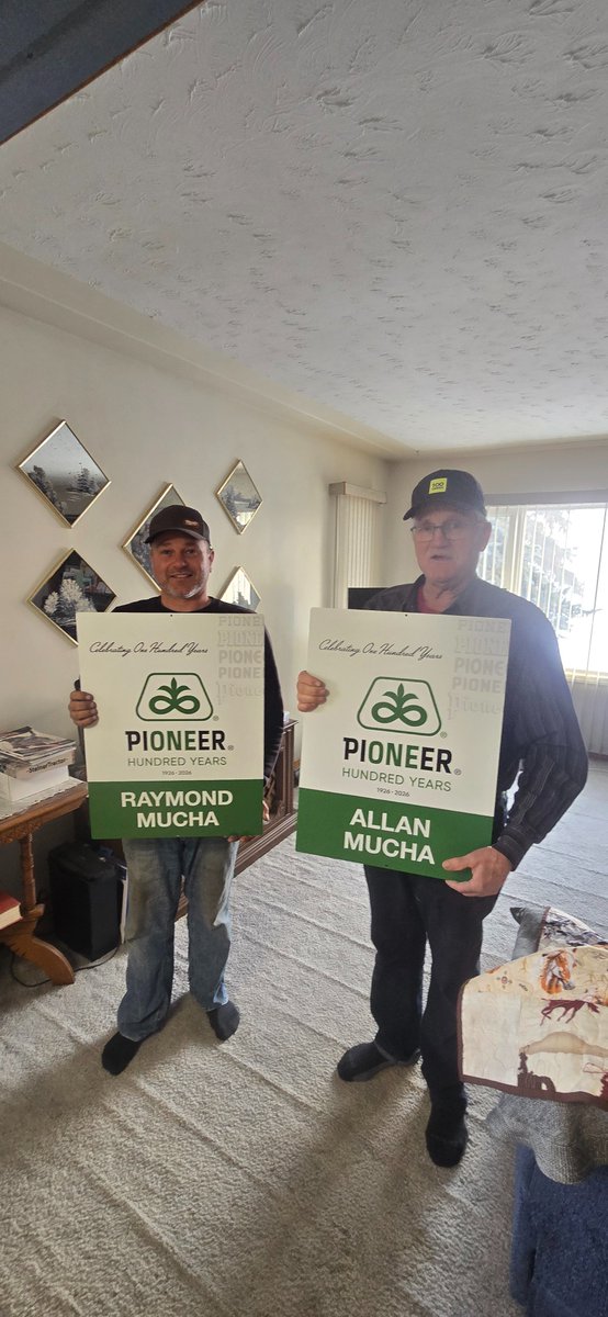 platinum1286's tweet photo. This year is the 100th Anniversary of the PIONEER Seed Brand. Its was an amazing year last year leading into this year with the introduction of our cutting edge 100 Series Canola. Thanks to all our customers, we hope we enjoy your 100 anniversary shed signs!
@PioneerSeedsCA https://t.co/RbXEIwOB00