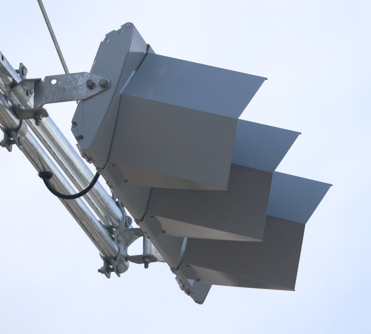 六角歩灯 tweet media