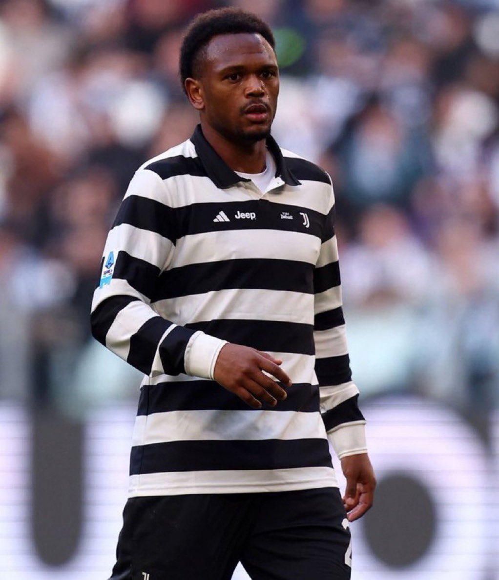 CalcioHEAT's tweet image. 🚨👋 La Juventus ya está trabajando en la salida de Lois #Openda durante el mercado de fichajes de verano.

Lo más probable es que salga cedido, y el Mundial se presenta como una oportunidad clave para aumentar su valor.

[ @LaStampa ]

#AtalantaJuve #Juventus #Juve #ForzaJuve