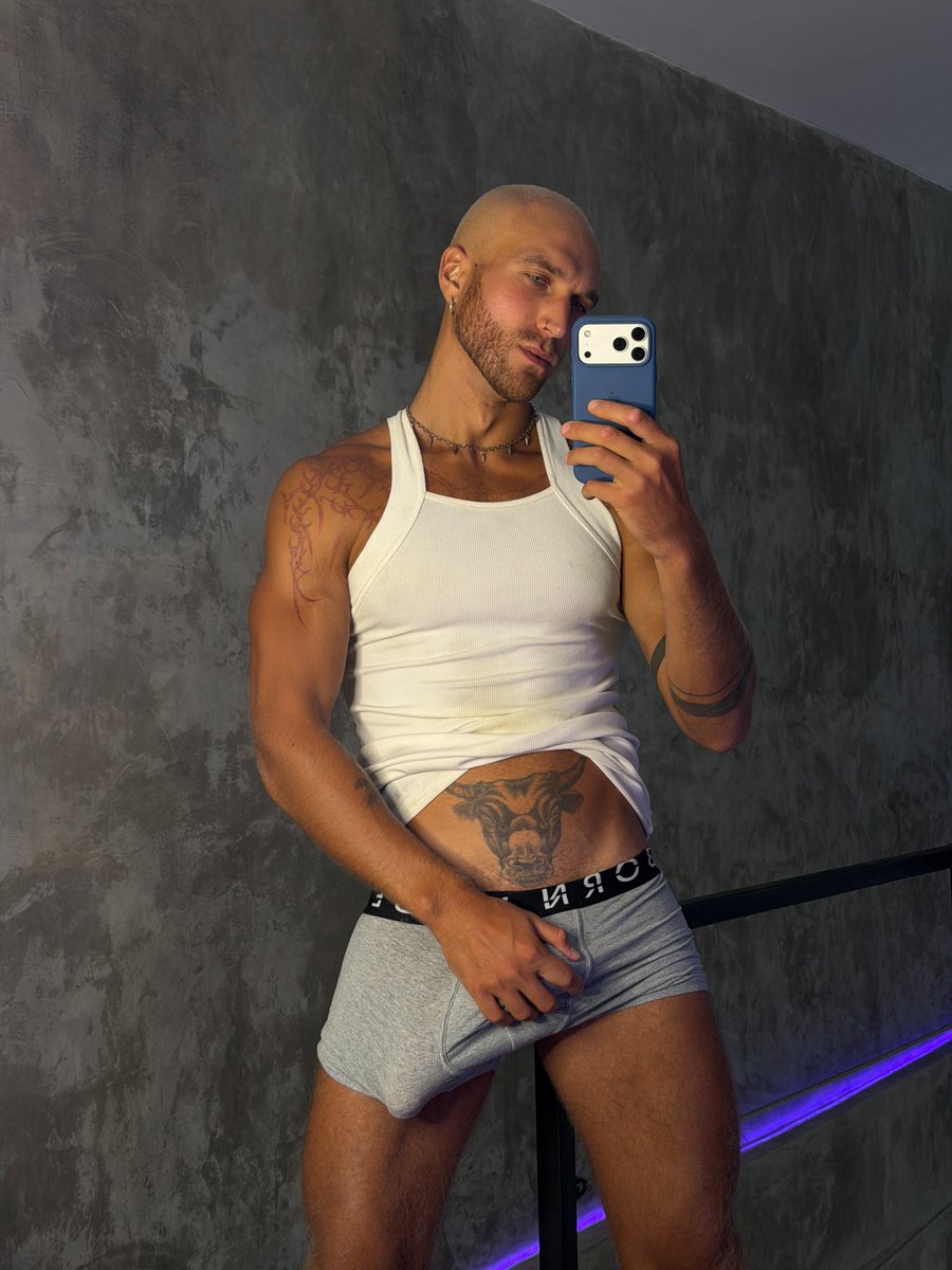 Eric tweet media