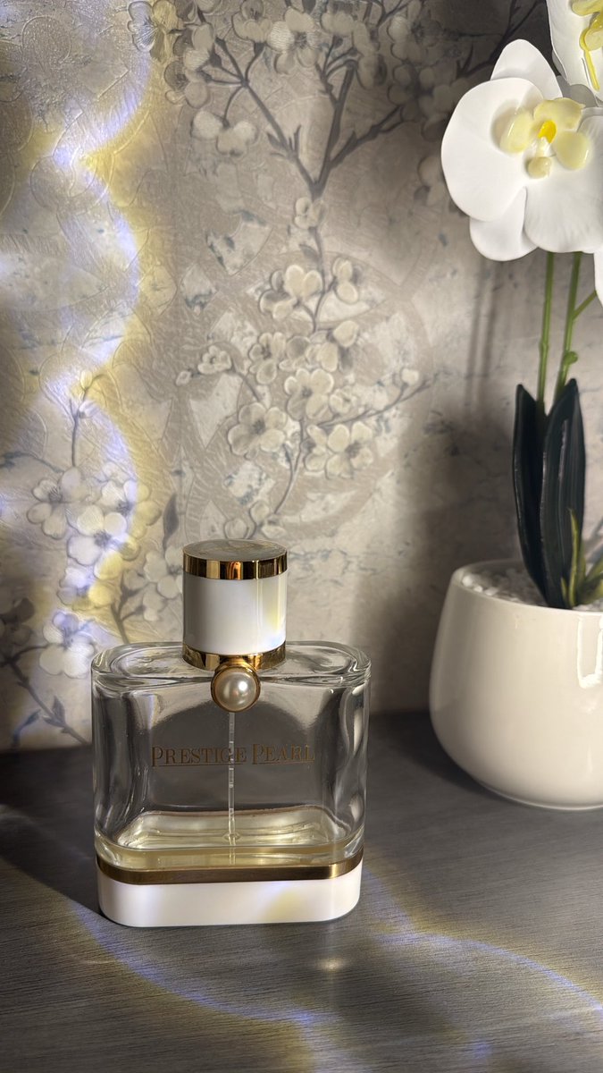 أوركـيد 🌸 tweet media