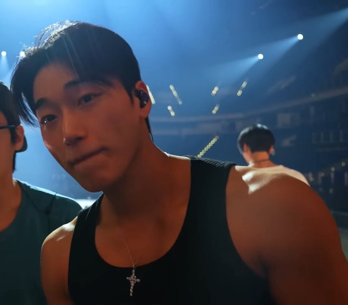 🎀산𓂂˚˖·🍓🍰 tweet media