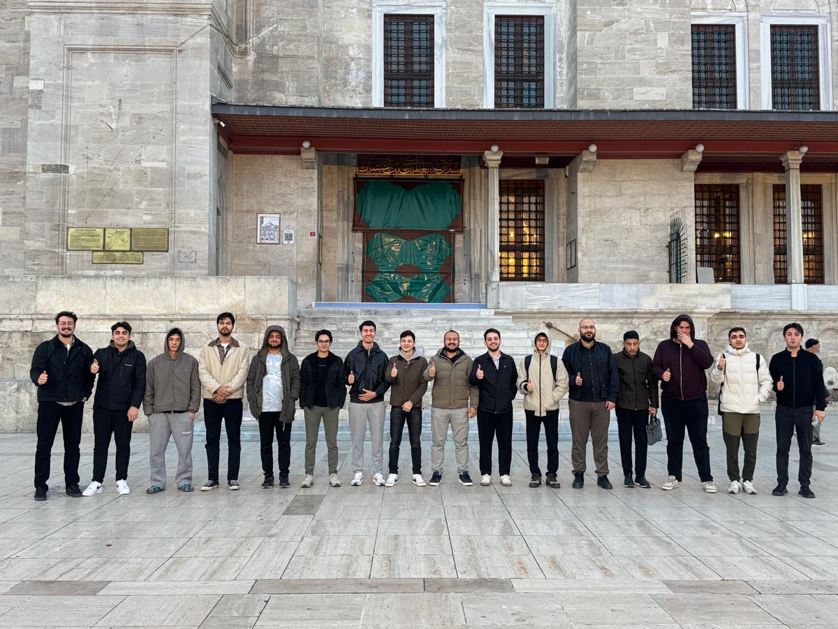 Beyazı Teşkilatı olarak Sabah Namazı Buluşmamızı Fatih Camii’nde gerçekleştirdik.