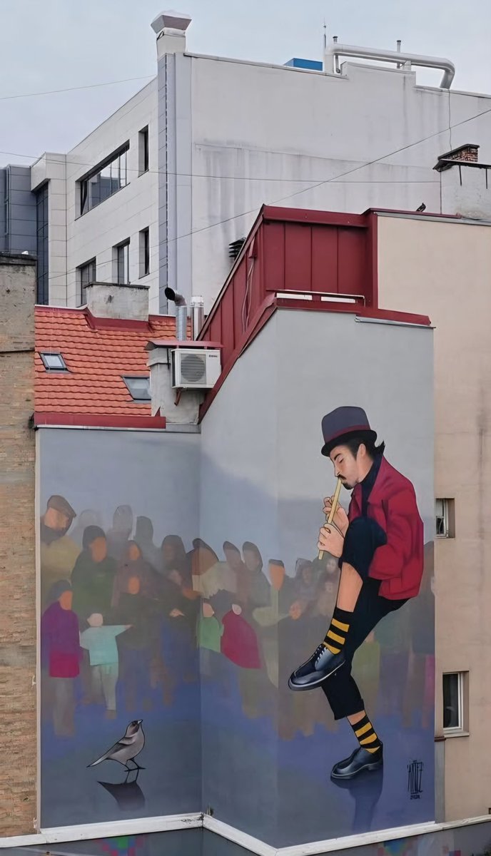 nouatre's tweet image. #streetart. #urbanart. #mural 
By : Artez