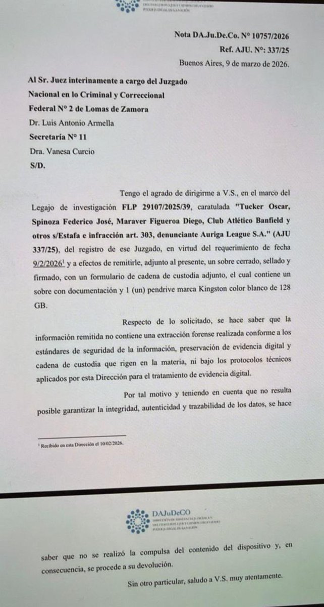 🚨EXCLUSIVO | El informe judicial que prueba que el "pendrive" trucho de Beacon fue manipulado

📌En un oficio dirigido al juzgado federal de Lomas de Zamora, la DAJUDECO explicó que no se puede certificar la autenticidad de la información que contiene el dispositivo electrónico.