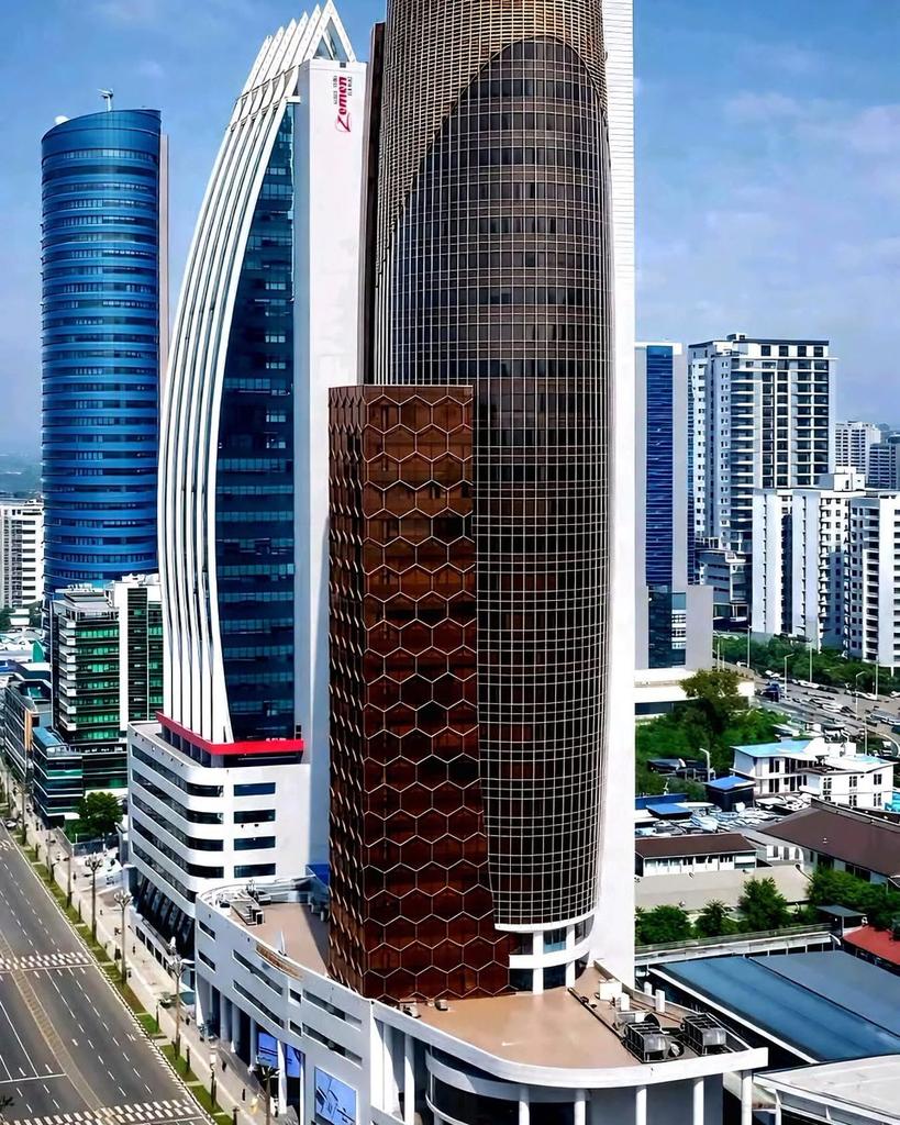 This is not Los Angeles, United States 🇺🇸, This is not Dubai, it's Addis Ababa, Ethiopia 🇪🇹.