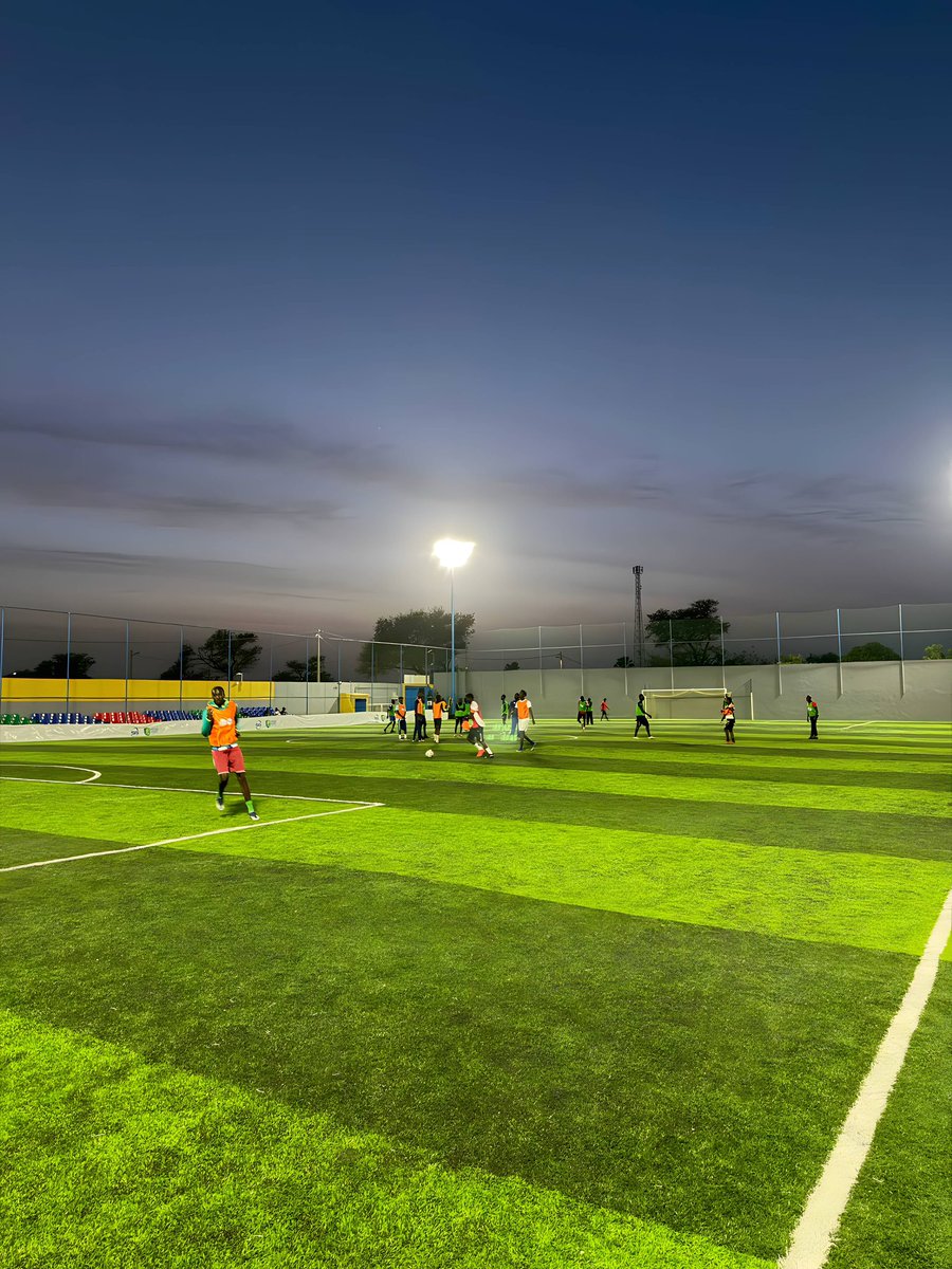 𝑺𝑬𝒀𝑫𝑰𝑵𝑨 tweet media