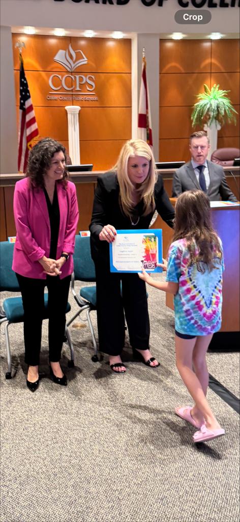 OESCHIEFS's tweet photo. 🎨���️ Leighton Saylor was selected to be in the 2026 Superintendent’s Art Gallery and her artwork will be on display at the Ad Center until April 2027. 👩🏻‍🎨 We're SO proud of her!!! @collierschools https://t.co/tCwhl1vgE7