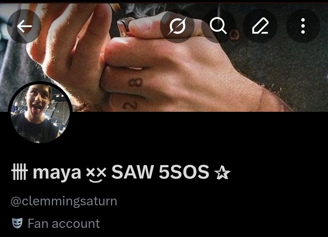 卌 maya ×͜× SAW 5SOS ✰ tweet media