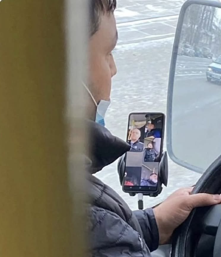 Можно просто Марк tweet media