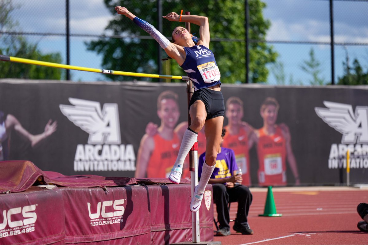 Beth Bourne tweet media