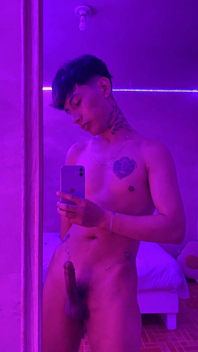 politho22's tweet photo. 🍆 o 🍑 cual prefieres? https://t.co/FOfzDGnuTh