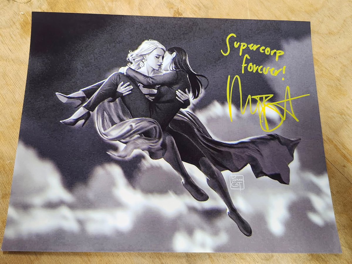 The signed artwork in question 

source: notta_writer on instagram 🥰